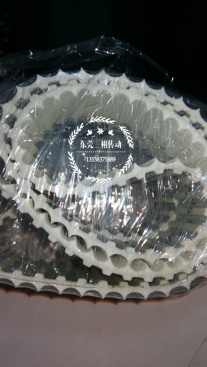 同步帶背面橫向磨槽